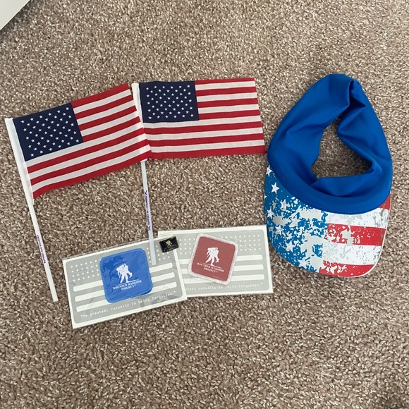 🇺🇸 Patriotic Bundle w/ American Flag Visor Hat - Picture 1 of 12